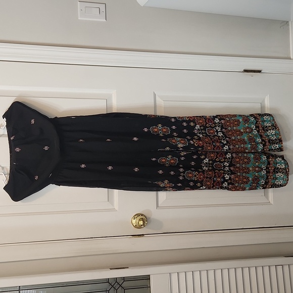 Love by Chesley Strapless Jumpsuit. Size M - Picture 1 of 5